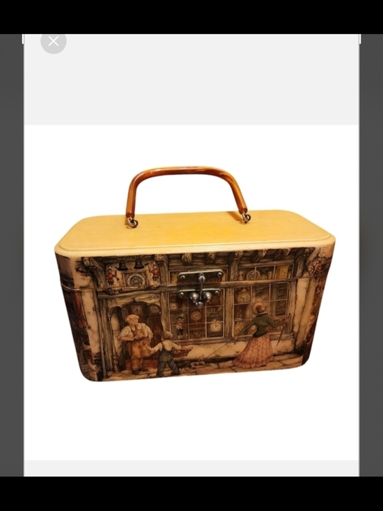 Source Unknown Handbags - Vintage-inspired Decorative Train Case Purse Sewing Box in Cream and Brown